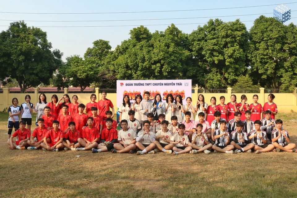 Chính thức khai mạc giải bóng đá CNT CUP 2026 tại chuyên Nguyễn Trãi